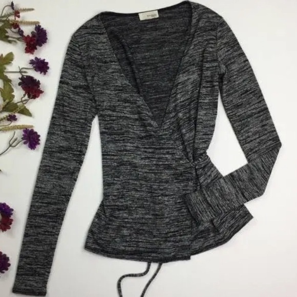 Aritzia Wilfred Free Heather Grey Katsia Ballet Wrap Top Sz. Medium - Picture 4 of 9